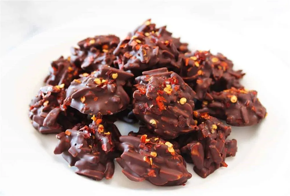 Chilli Coated Nuts